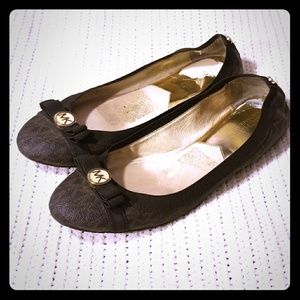 Michael Kors flats